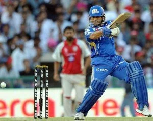 Mumabi Indians 300x238 DLF IPL 2012: Mumbai Indians won by 4 wickets