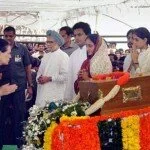 Vilasrao Deshmukh Funeral 150x150 Union Minister Vilasrao Deshmukh funeral held at Latur