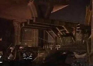 Bridge Collapses feb7 300x212 Live: Bridge collapses in Mumbai, three dead