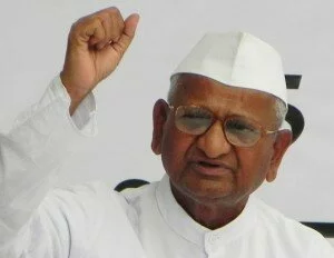 anna hazare 300x232 Anna Hazare arrives New Delhi, protest ‘toothless’ Lokpal Bill