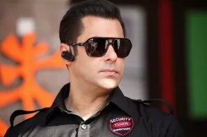 salman khan 300x199 Salman Khan’s to open restaurant in Mumbai soon!