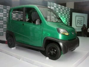 Bajaj RE60 300x225 Bajaj Auto unveils new RE60 in the market