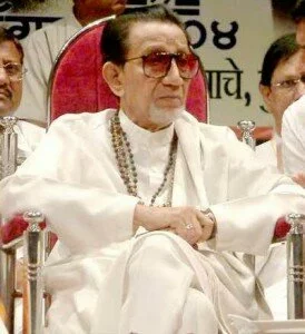 Bal Thackeray 274x300 Bal Thackeray attacks Sonia Gandhi and Rahul Gandhi
