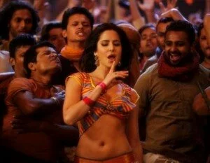 katrina kaif chikni chameli 300x233 Katrina Kaif’s Agneepath for Chikni Chameli