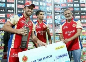 ABde Villiers 300x216 DLF IPL 2012: AB de Villiers powers RCB to 5 wicket win