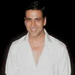 Akshay Kumar 150x150 Akshay get emotional after holding newborn daughter