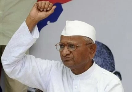  No faith on Congress: Anna, appeals JP to join anti movement