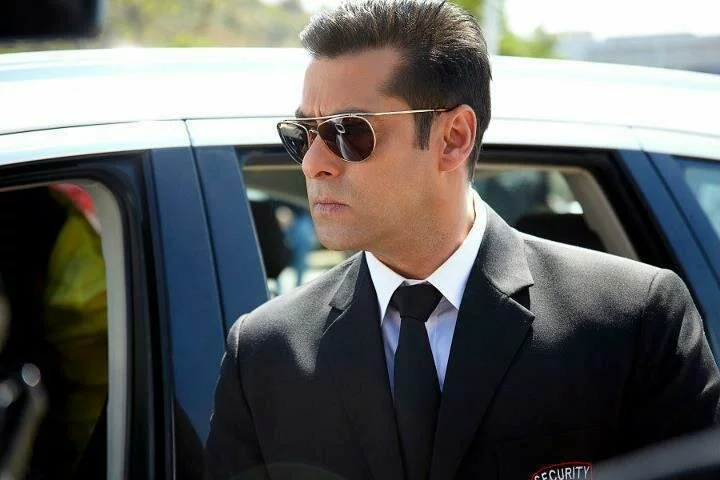 Salman+Khan+2013 Salman Khan inks Rs 500cr deal with Star TV
